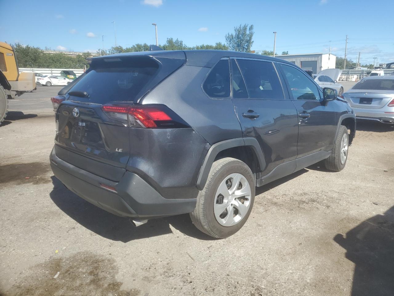 Lot #3020141597 2023 TOYOTA RAV4 LE