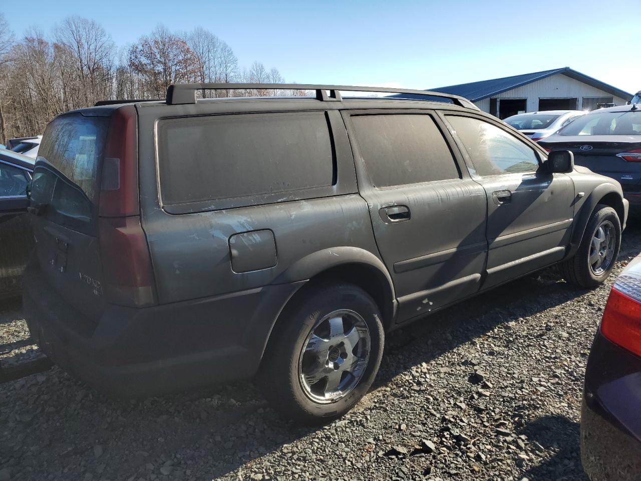 Lot #2994031974 2002 VOLVO V70 XC