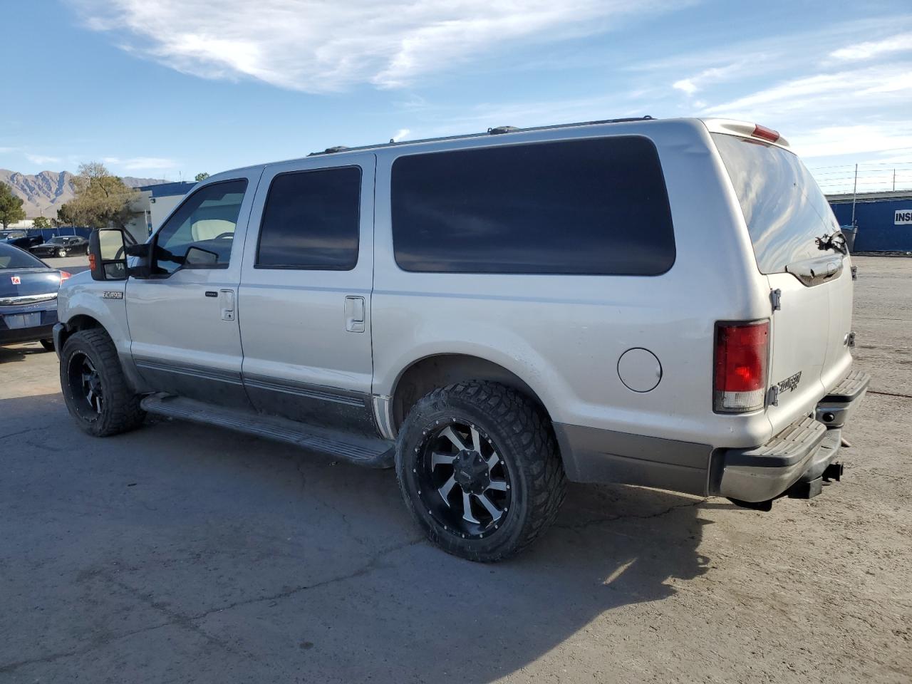 Lot #2996166395 2001 FORD EXCURSION