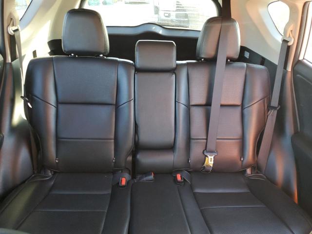 2017 TOYOTA RAV4 XLE - JTMWFREV1HD099157