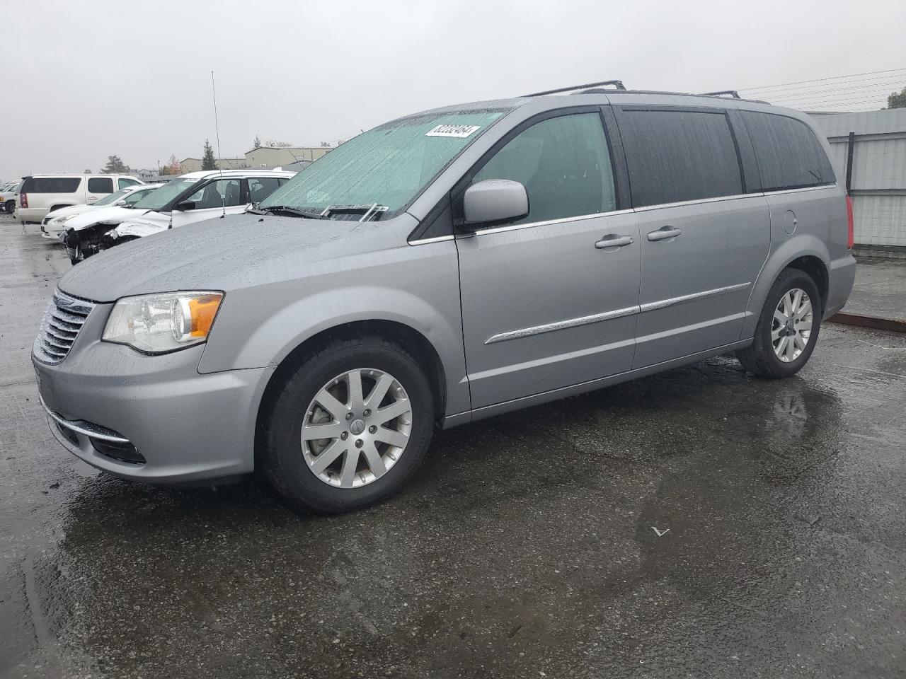 Lot #3006795563 2015 CHRYSLER TOWN & COU