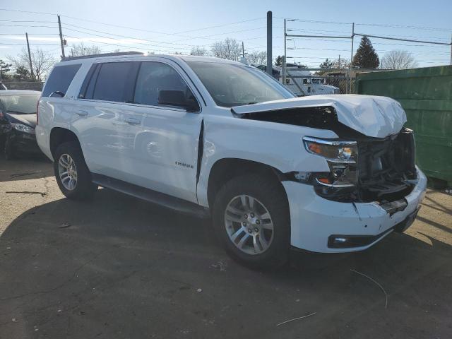 VIN 1GNSKBKC8HR303113 2017 CHEVROLET TAHOE no.4