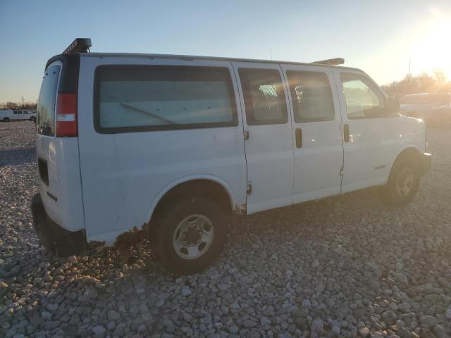 CHEVROLET EXPRESS G3 2003 white sports v gas 1GNHG35U231231676 photo #4