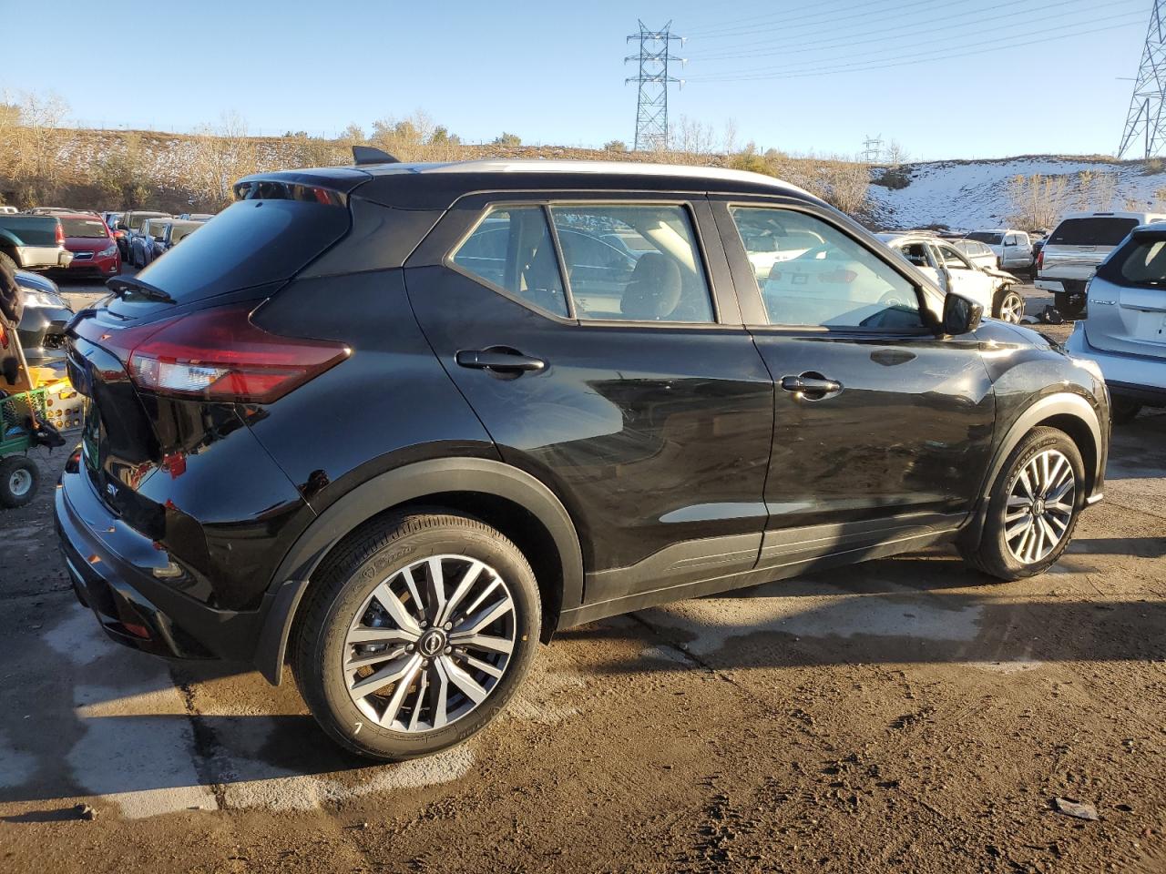 Lot #2994432123 2023 NISSAN KICKS SV