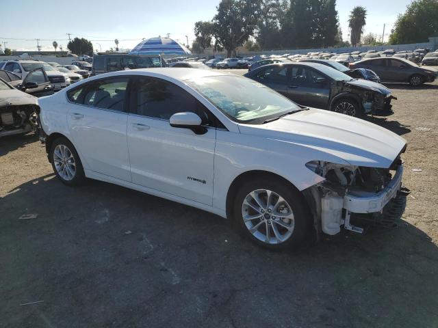 VIN 3FA6P0LU4KR188888 2019 FORD FUSION no.4