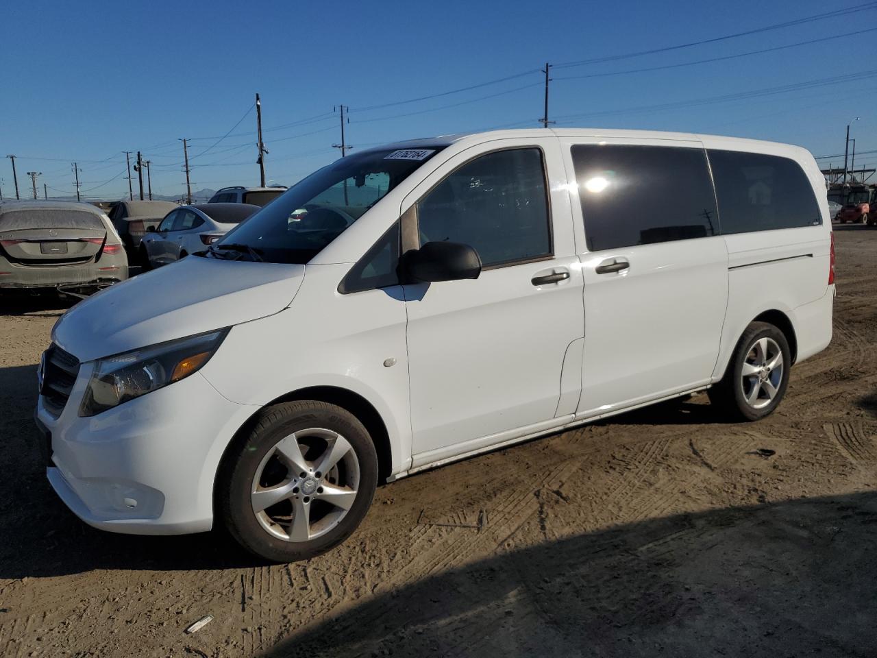 Lot #3023313246 2017 MERCEDES-BENZ METRIS