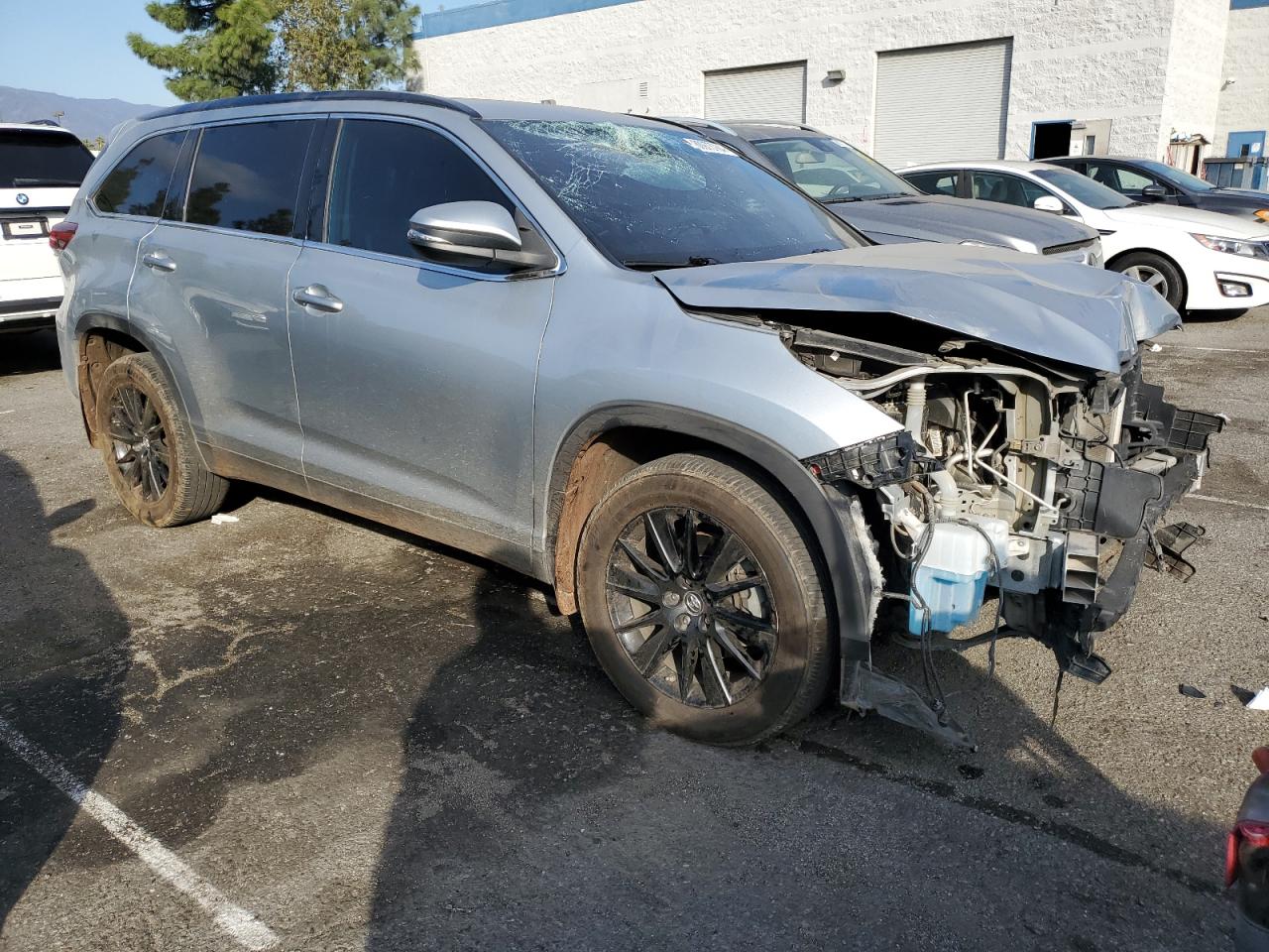 Lot #2989423643 2019 TOYOTA HIGHLANDER