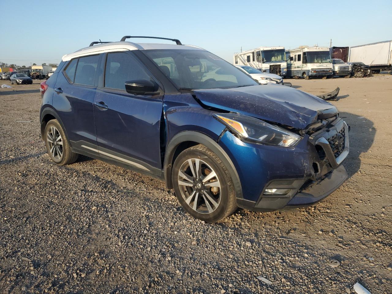 Lot #3048834035 2019 NISSAN KICKS S