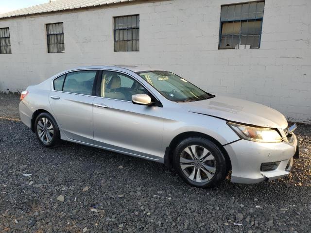 VIN 1HGCR2F34DA032337 2013 HONDA ACCORD no.4