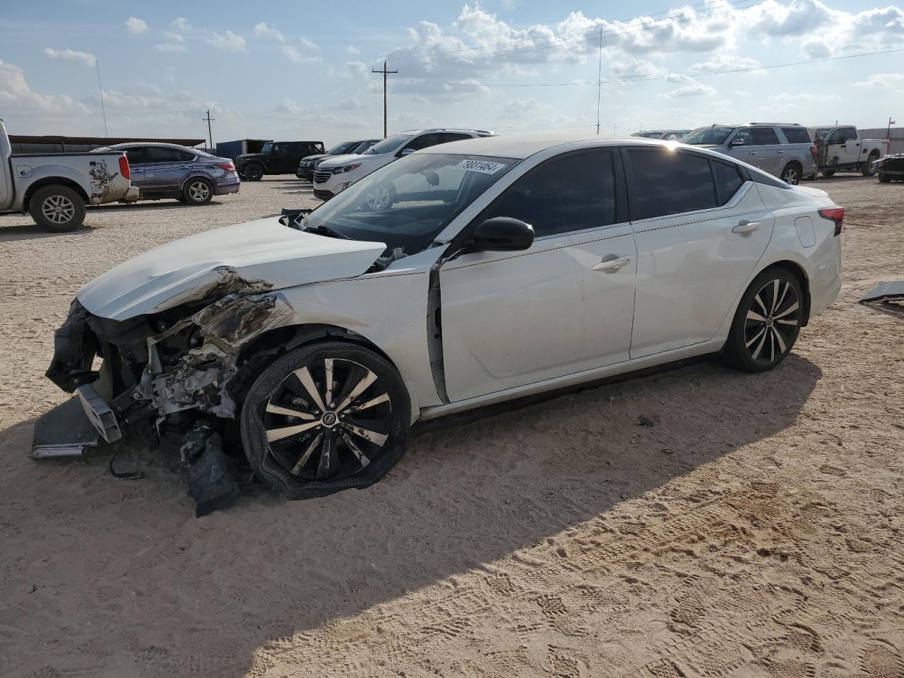 NISSAN ALTIMA SR