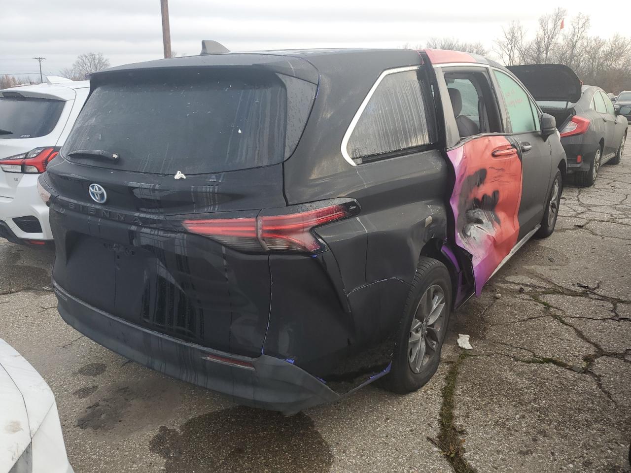 Lot #2999517279 2022 TOYOTA SIENNA LE