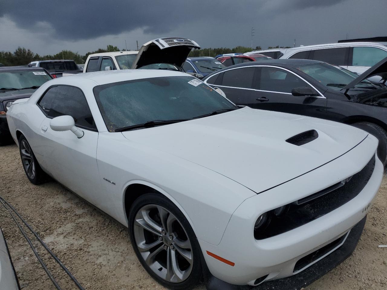 Lot #2985840509 2020 DODGE CHALLENGER