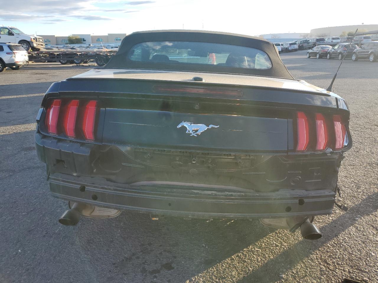 Lot #3021096221 2022 FORD MUSTANG