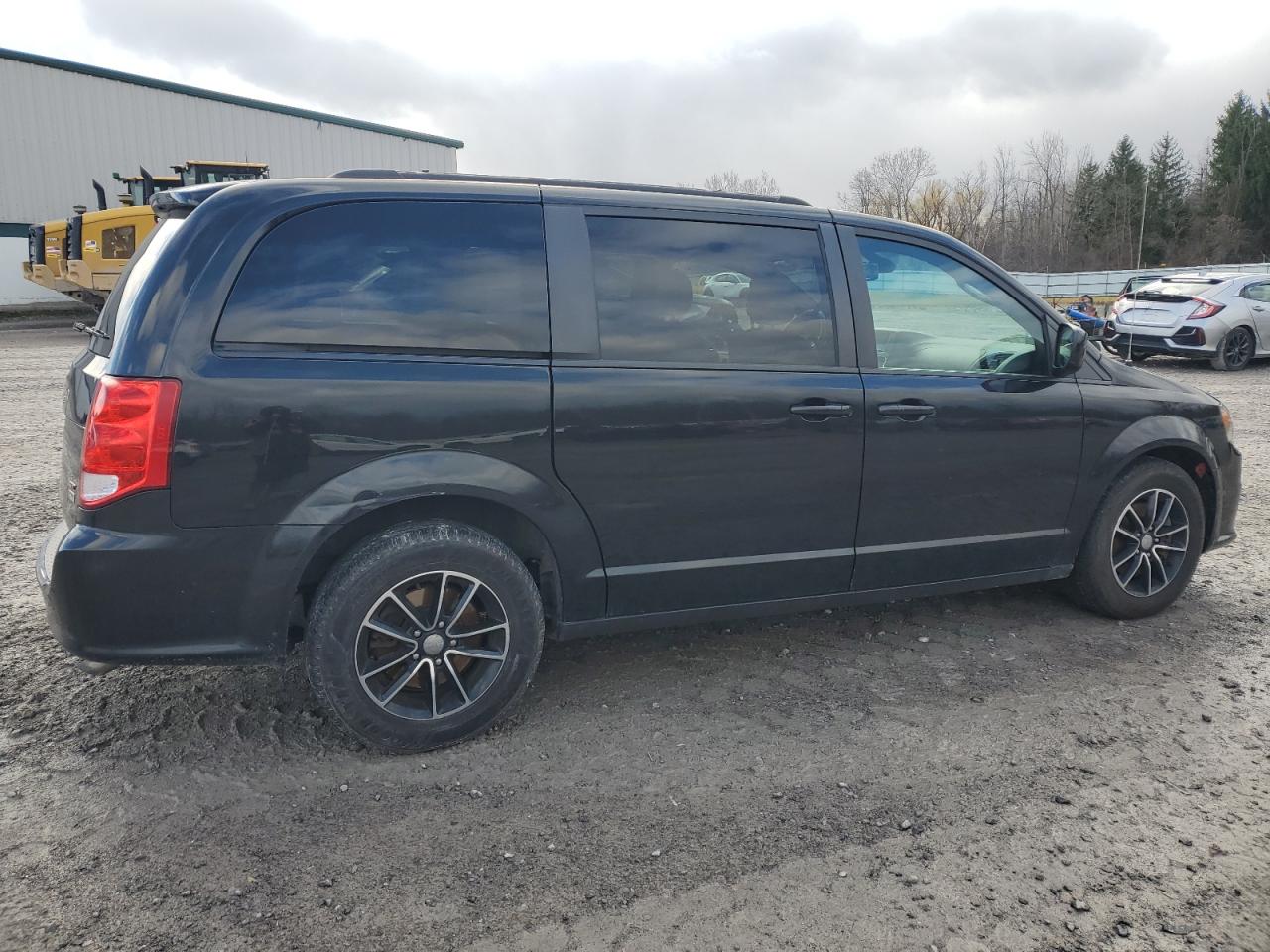 Lot #3033246874 2018 DODGE GRAND CARA