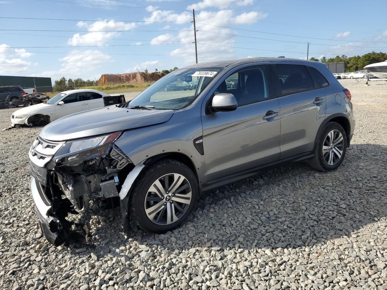  Salvage Mitsubishi Outlander