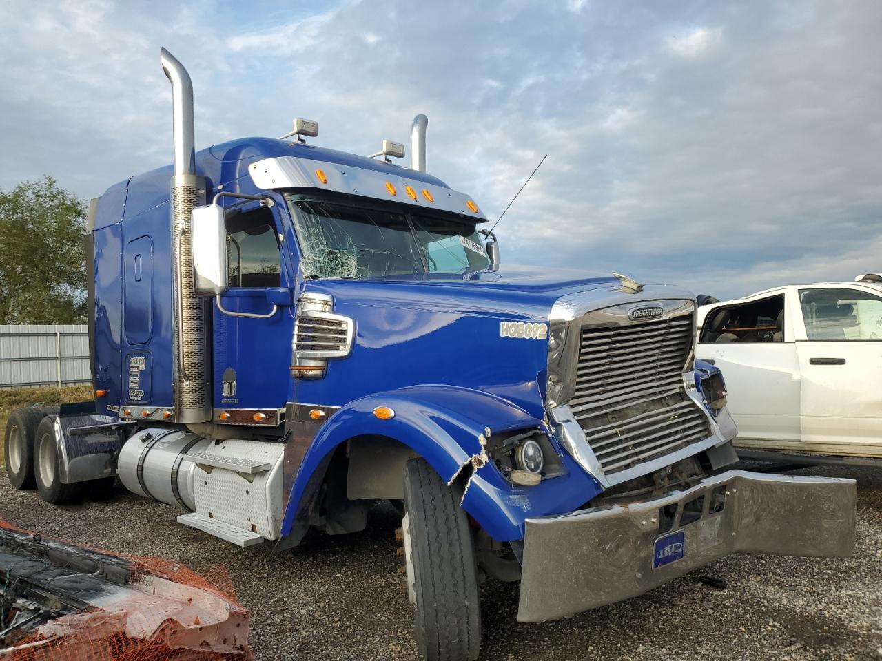  Salvage Freightliner Convention