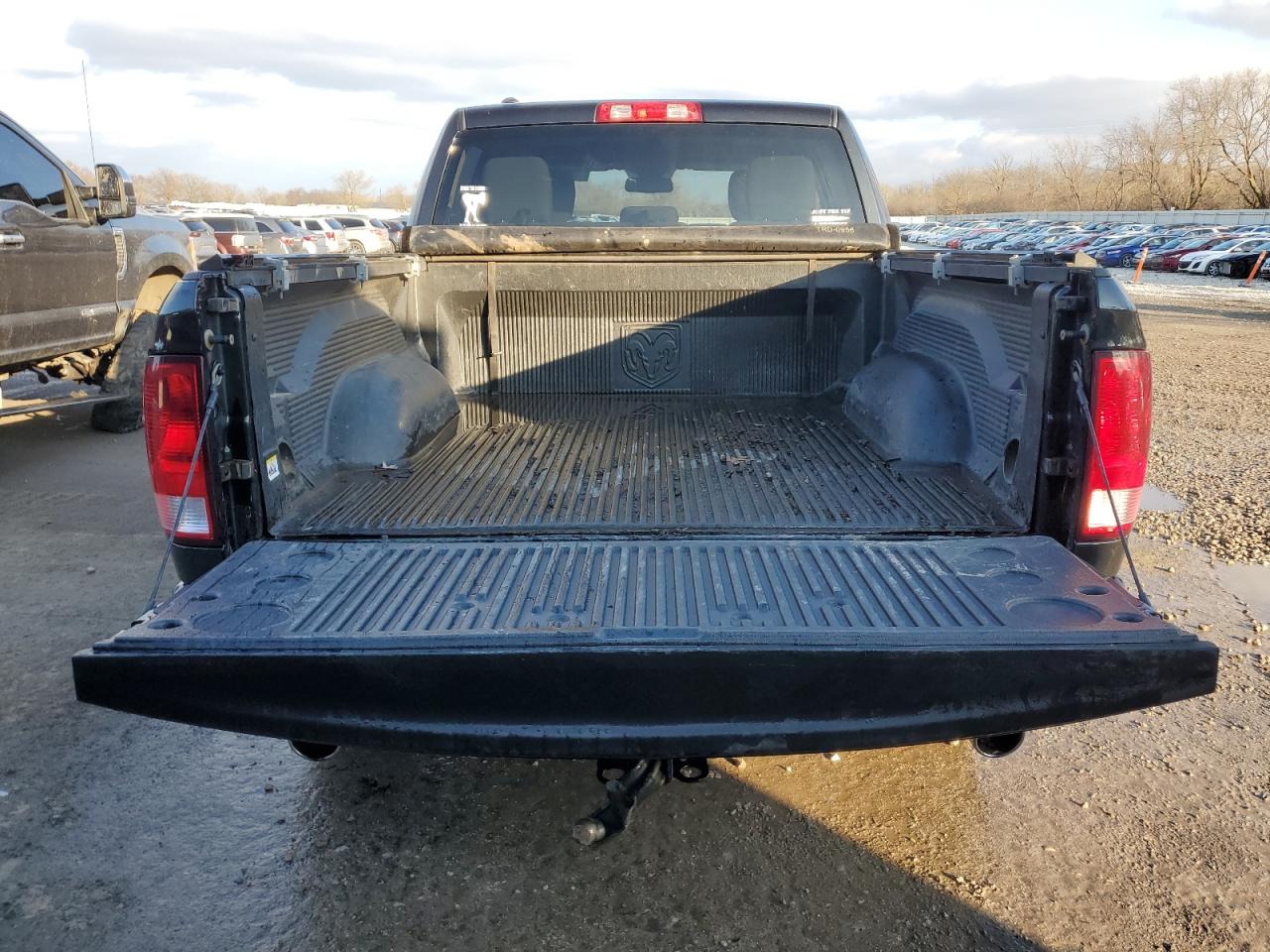 Lot #2979275192 2016 RAM 1500 ST