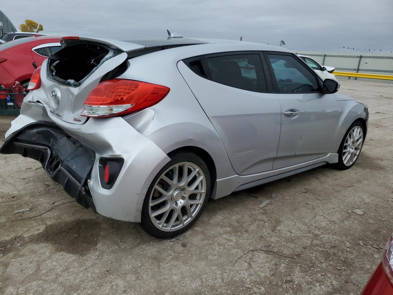 Lot #3009144257 2016 HYUNDAI VELOSTER T