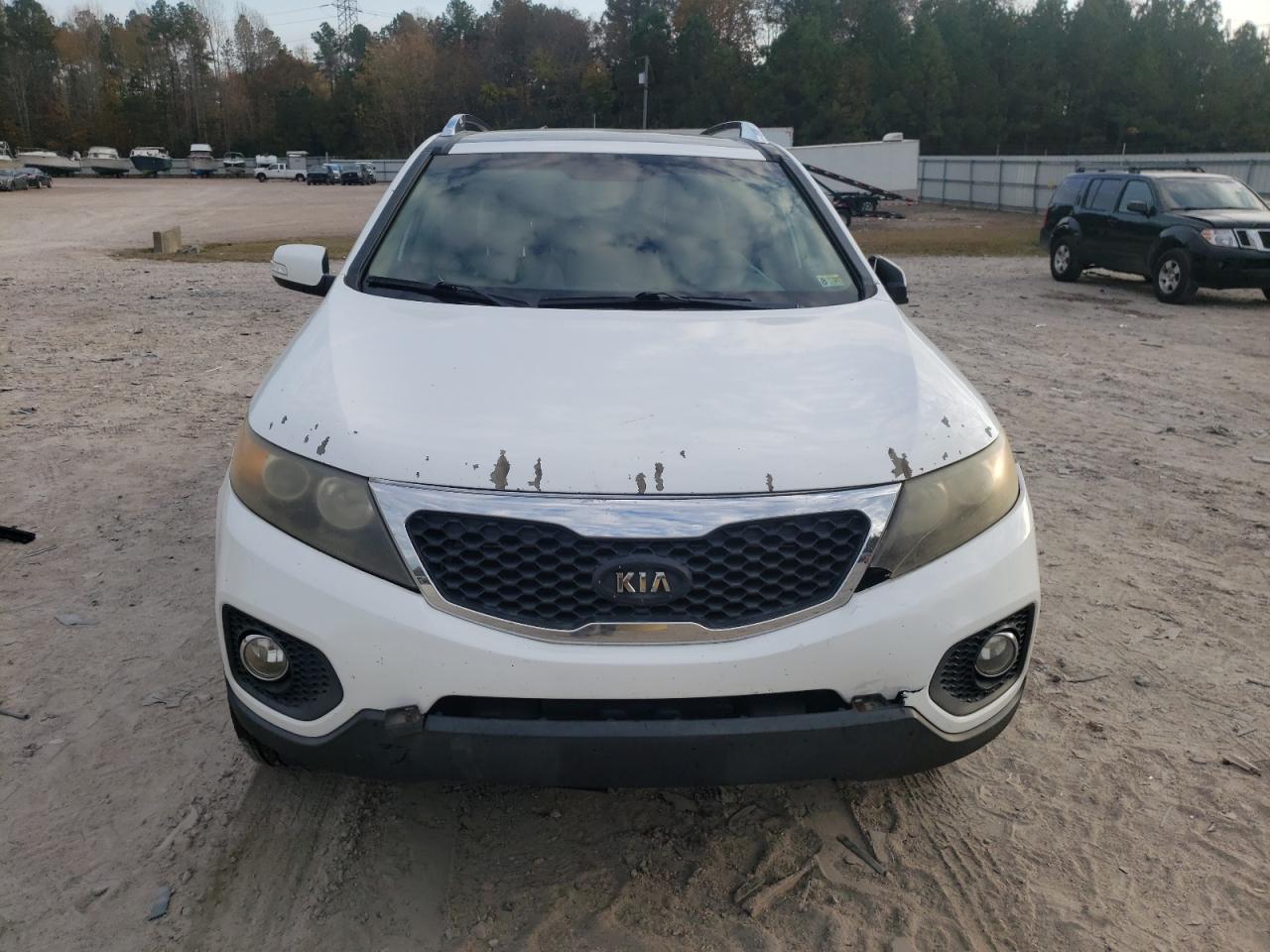 Lot #2974382457 2011 KIA SORENTO EX