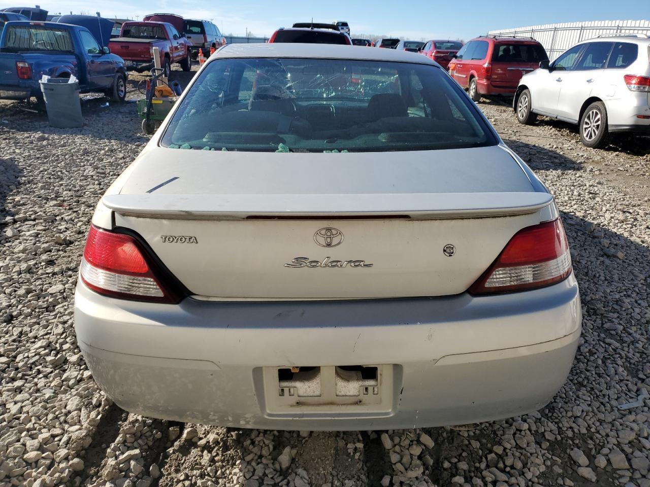 Lot #3029707101 2001 TOYOTA CAMRY SOLA