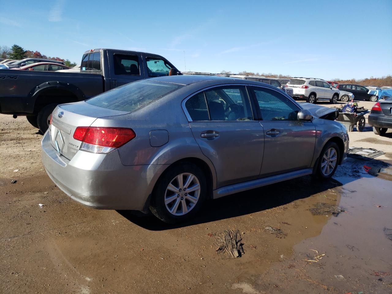 Lot #3028588961 2011 SUBARU LEGACY 2.5