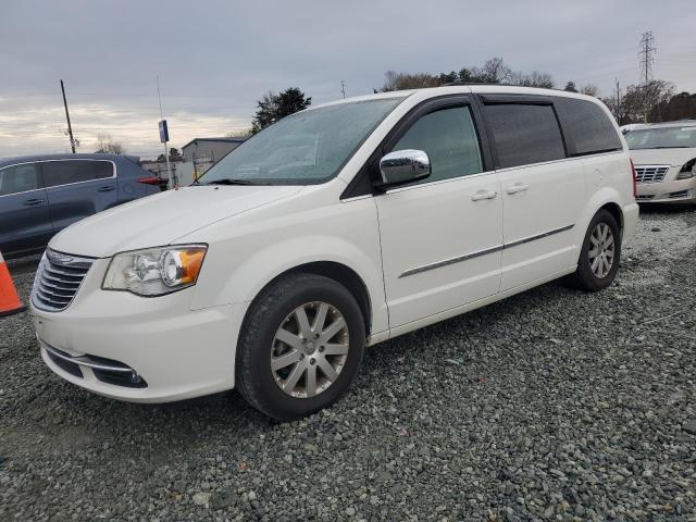 2011 CHRYSLER TOWN & COU #3024698736