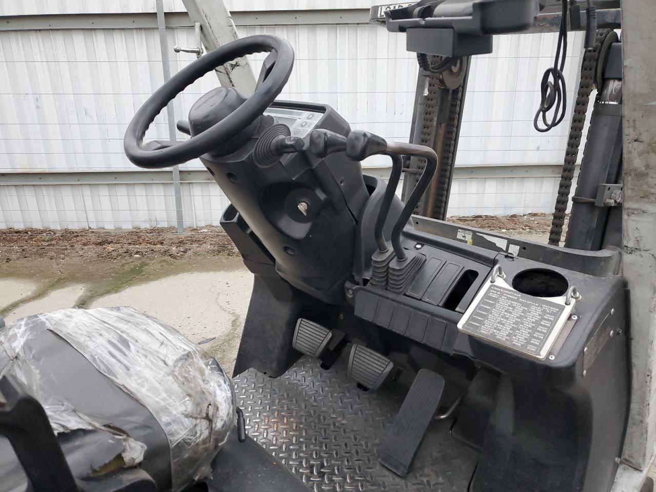 Lot #3020986328 2016 NISSAN FORK LIFT