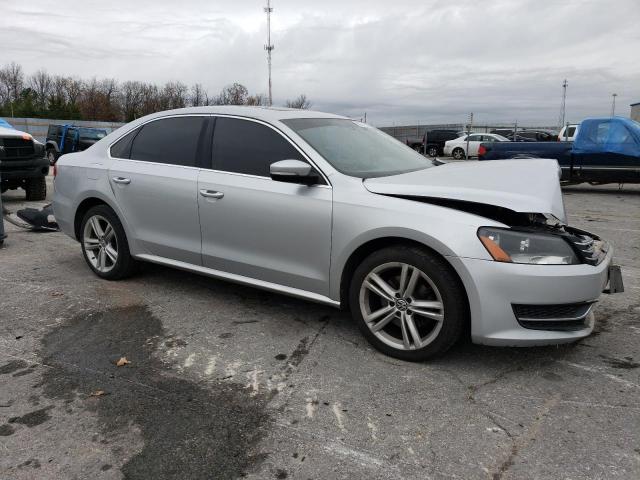 2015 VOLKSWAGEN PASSAT SE - 1VWBV7A38FC091308