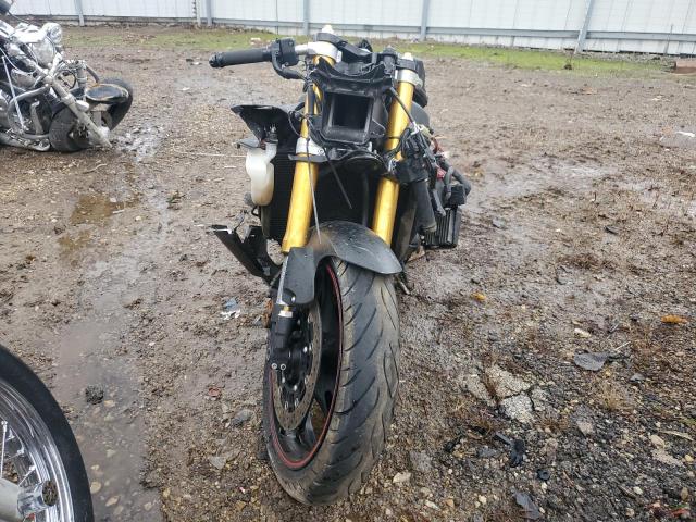 YAMAHA YZFR6 L 2007 black  gas JYARJ12E27A016560 photo #3