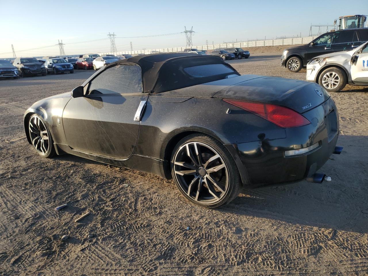 Lot #2987048750 2005 NISSAN 350Z ROADS