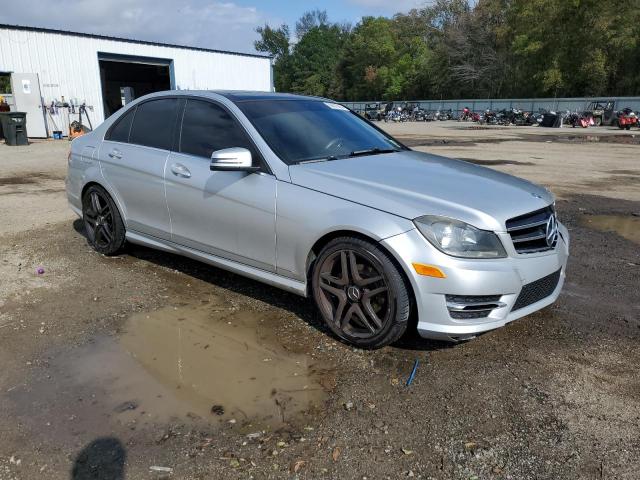 Vin: wddgf4hb2ea967498, lot: 80678684, mercedes-benz c-class 250 20144