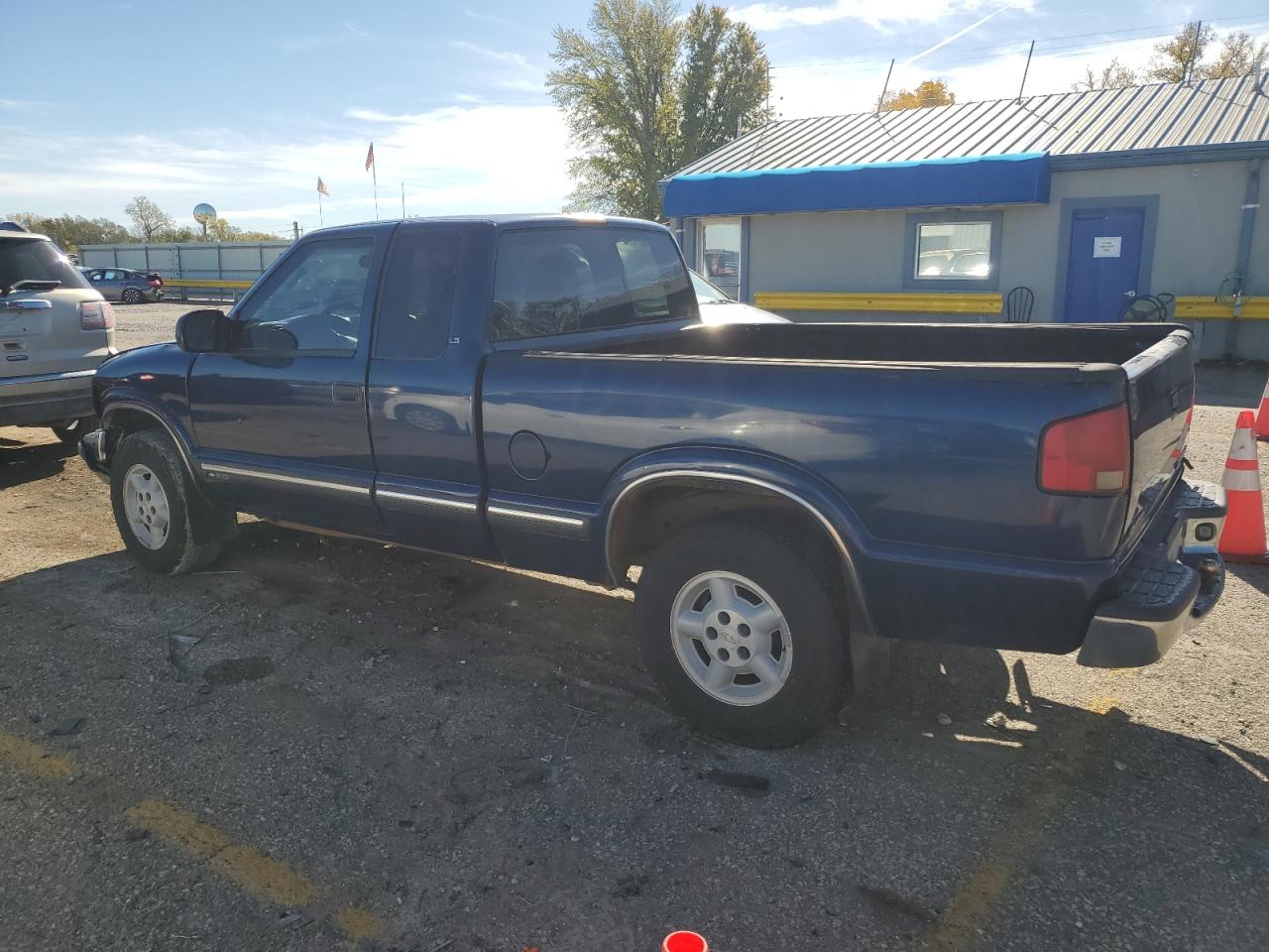 Lot #3006661377 2001 CHEVROLET S TRUCK S1