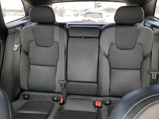 2022 VOLVO XC60 B5 R- YV4L12DM2N1059181