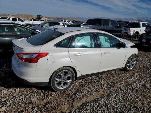 VIN 1FADP3J2XEL300641 2014 FORD FOCUS no.3