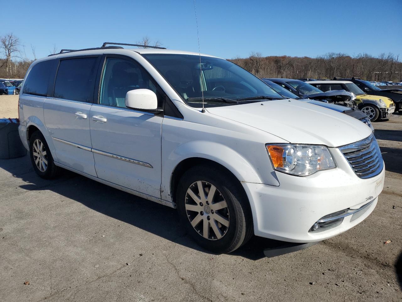 Lot #2976341008 2016 CHRYSLER TOWN & COU