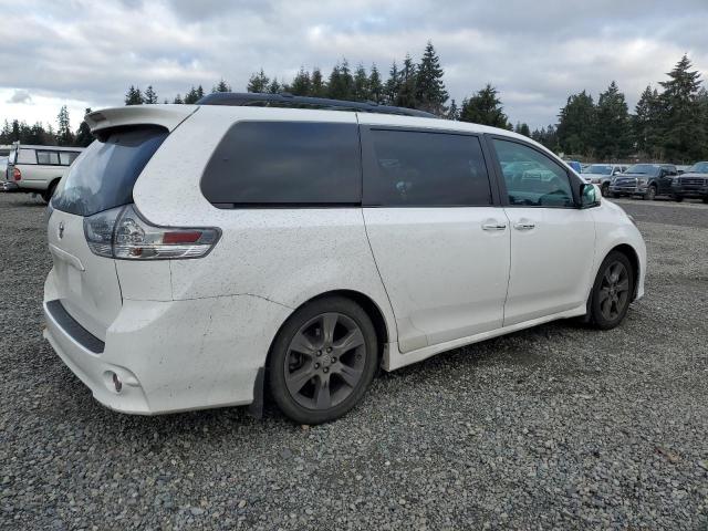 2016 TOYOTA SIENNA SE 5TDXK3DC3GS732290