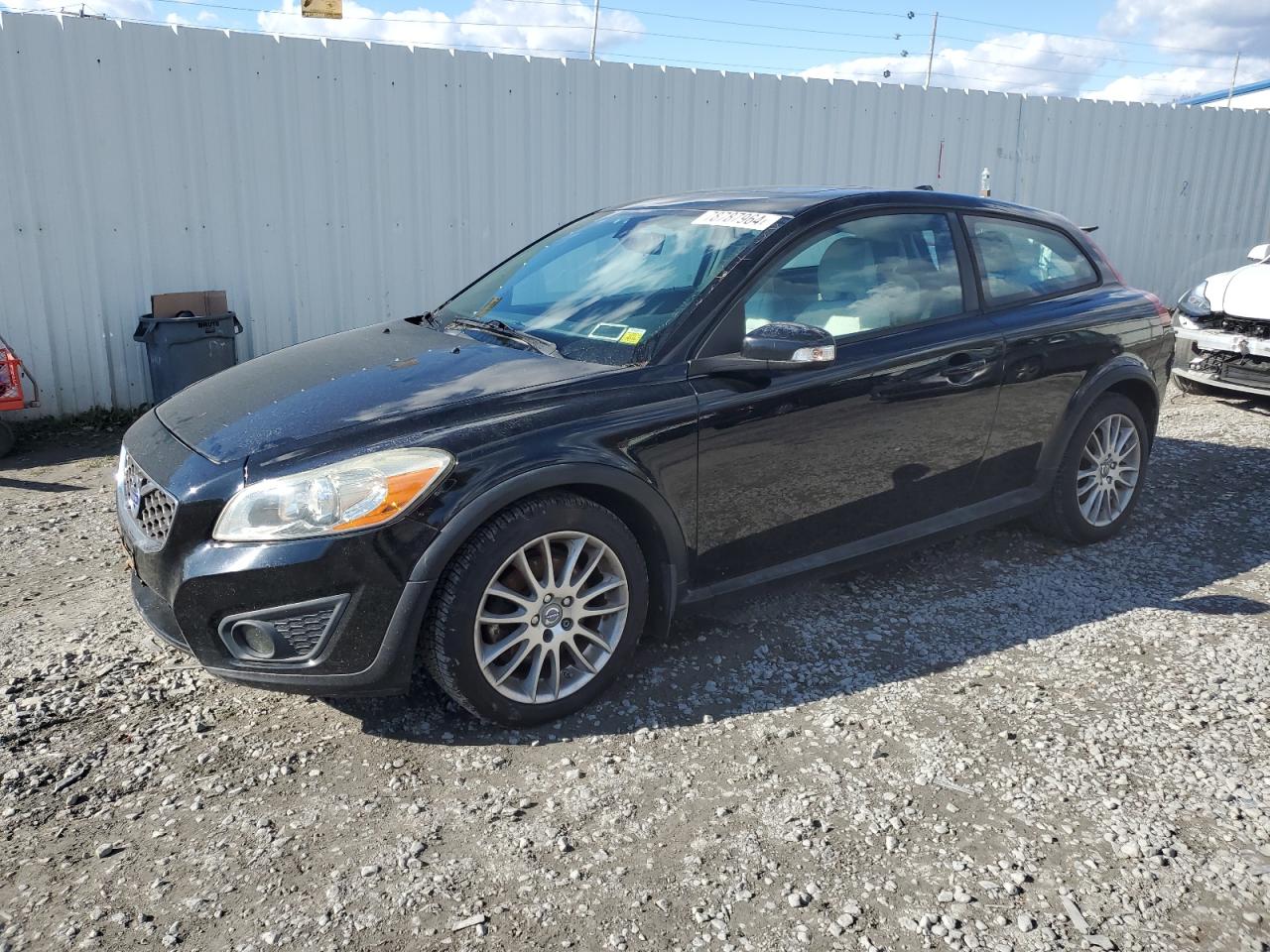 Lot #2978992649 2011 VOLVO C30 T5