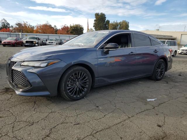 2019 TOYOTA AVALON