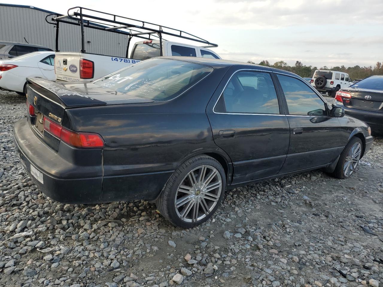 Lot #3009011548 1999 TOYOTA CAMRY LE