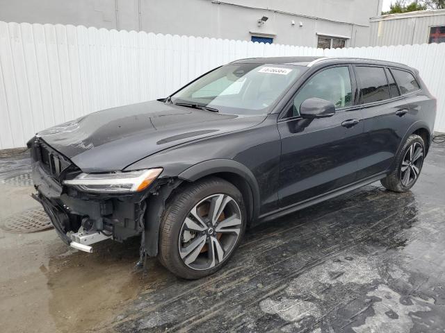 2024 VOLVO V60 CROSS #2976941665