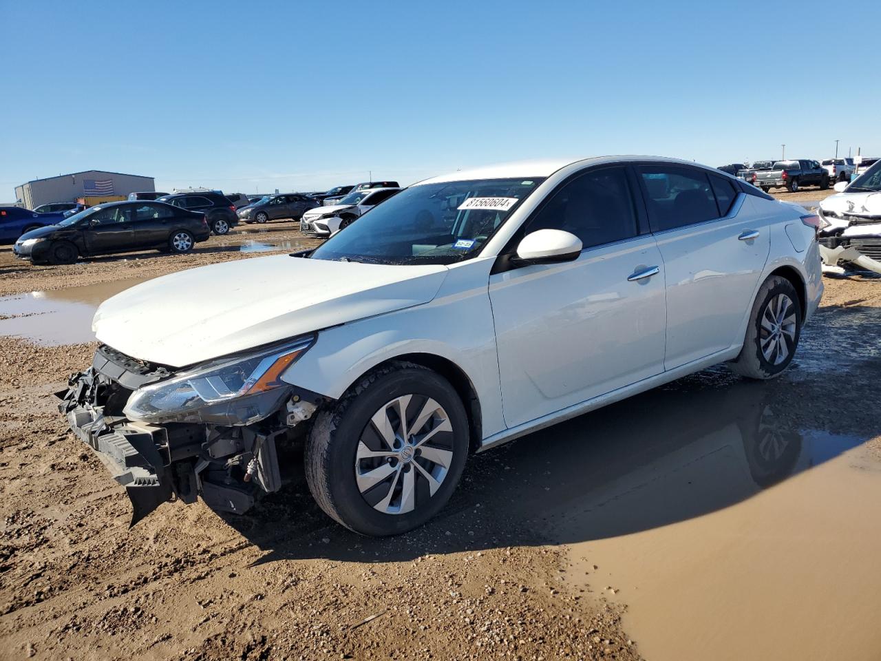  Salvage Nissan Altima