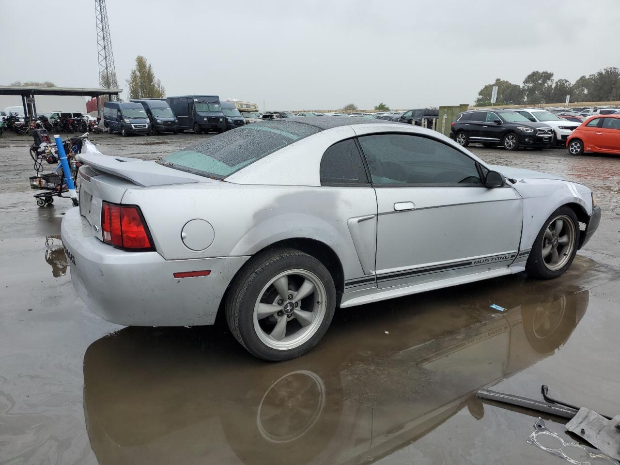 Lot #3033211814 2000 FORD MUSTANG