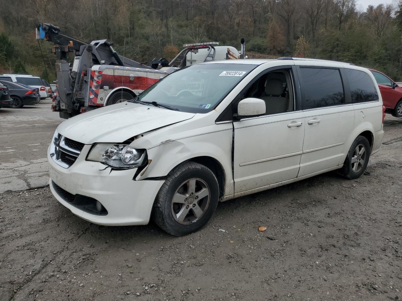  Salvage Dodge Caravan