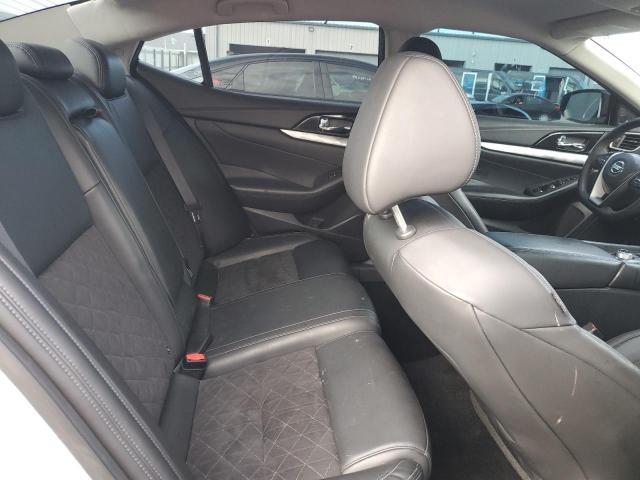 2017 NISSAN MAXIMA 3.5 - 1N4AA6AP9HC454277