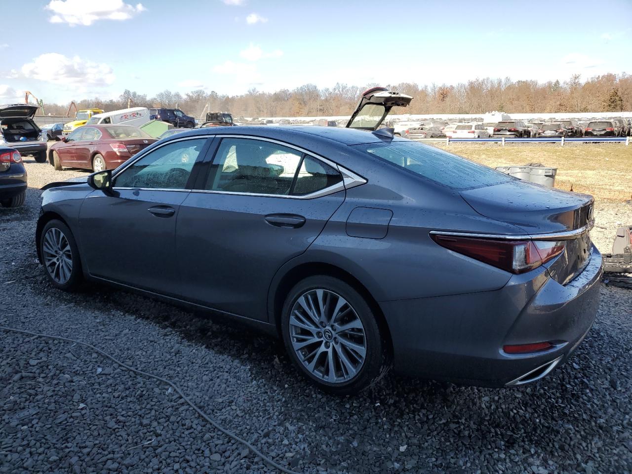 Lot #2960146090 2019 LEXUS ES 350