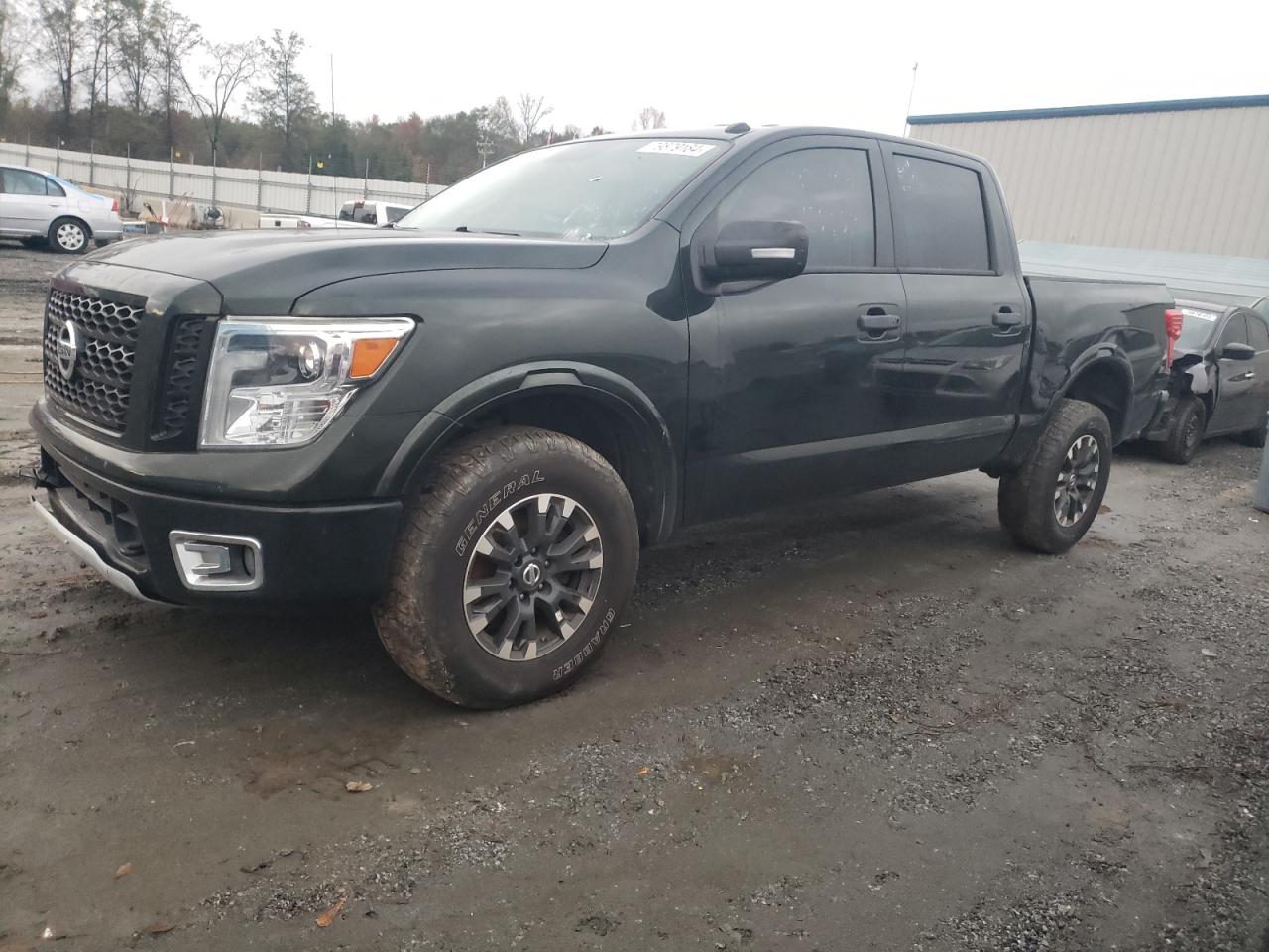 Lot #2988844680 2019 NISSAN TITAN SV