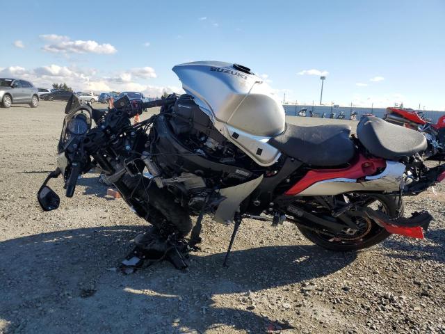 2022 SUZUKI GSX1300 RR JS1EJ11D6N7100106
