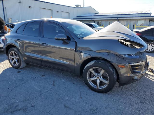 VIN WP1AA2A5XJLB22239 2018 PORSCHE MACAN no.4