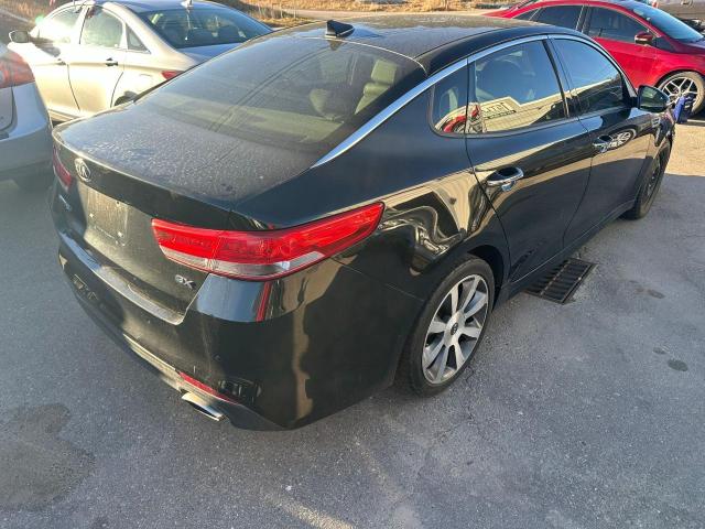 VIN 5XXGU4L35JG211825 2018 KIA OPTIMA no.4