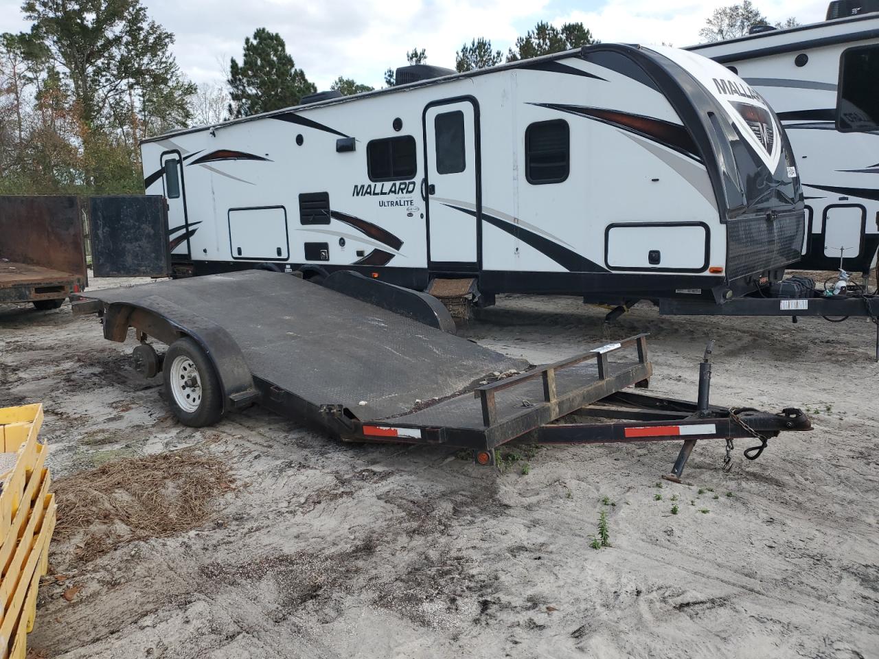 Car HAULER 2019 